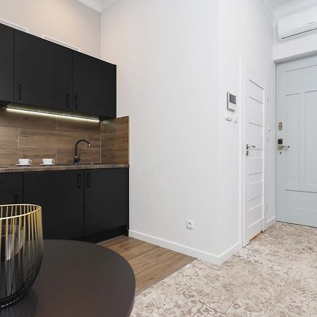 Apartment With Balcony - Rakowicka 6 Street Krakow Bagian luar foto