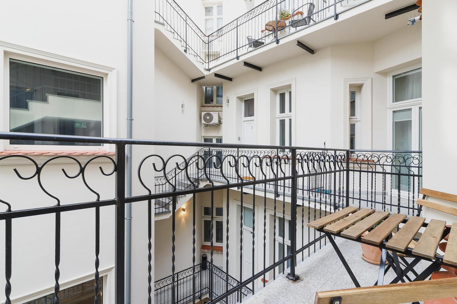 Apartment With Balcony - Rakowicka 6 Street Krakow Bagian luar foto